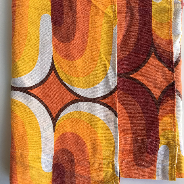 CURTAIN, Pair 1970s Orange Retro Pattern 1.18m x 68cm drop (Slightly Faded)